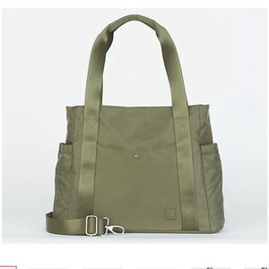 IHKWIP zig zag transit tote